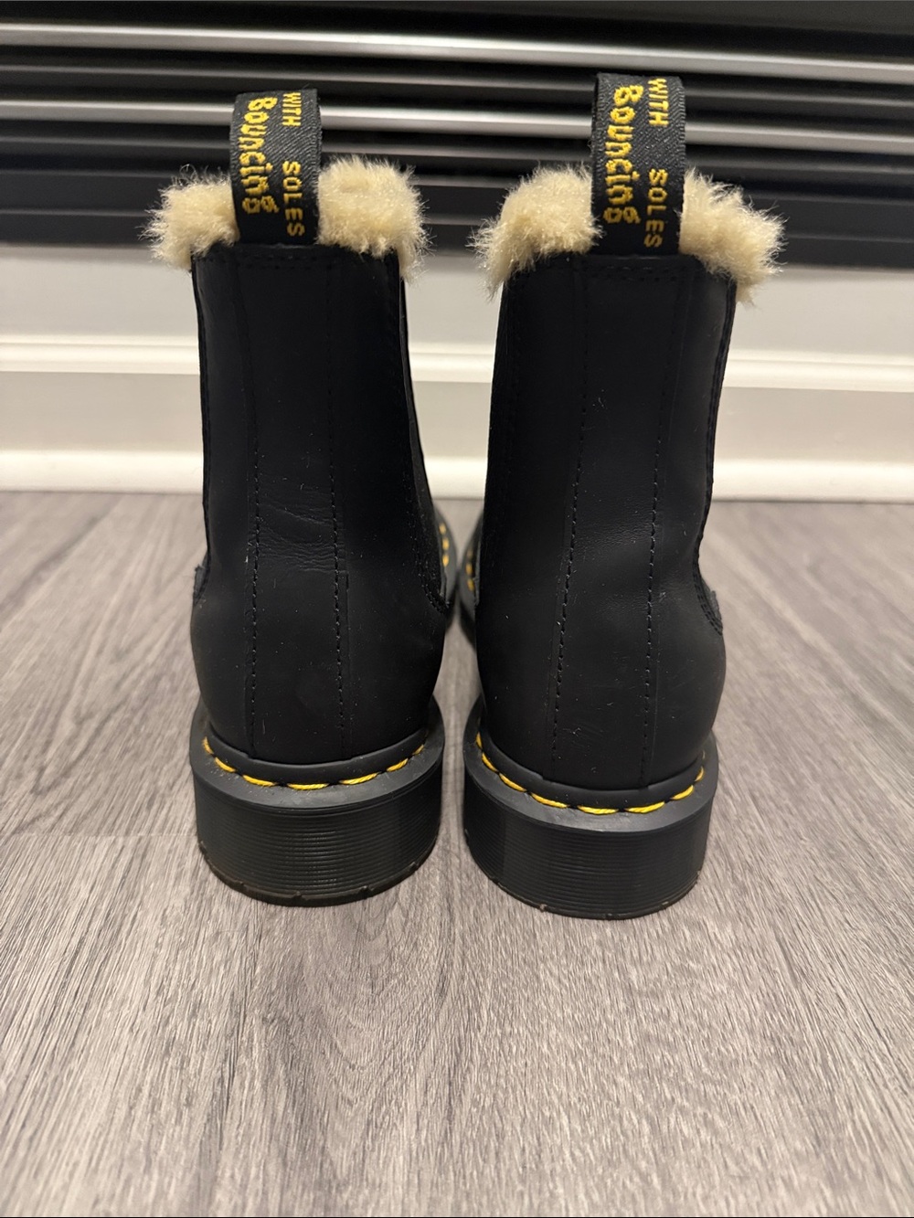 Dr. Martens Black Leather Chelsea Boots with Cream Faux Fur Trim - Picture 2 of 8